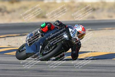 media/Dec-06-2024-CVMA Friday Practice (Fri) [[e1d1c5d4fc]]/4-Group 4 and Trackday/Session 4 (Turn 16)/